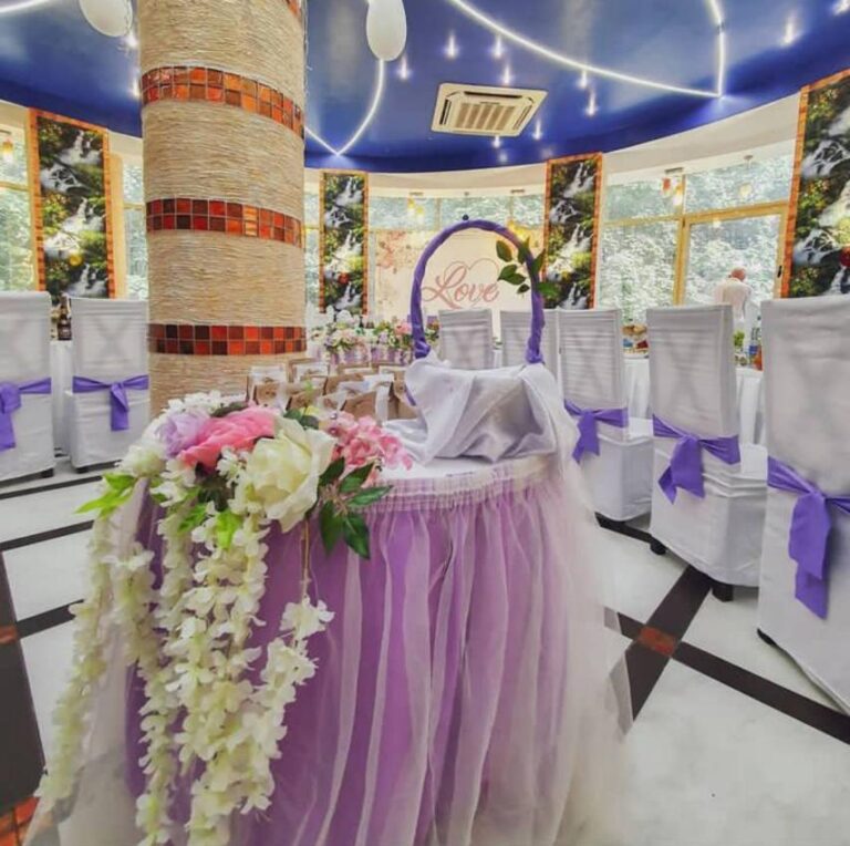 01b37355bfe450772739357bb6edda1d